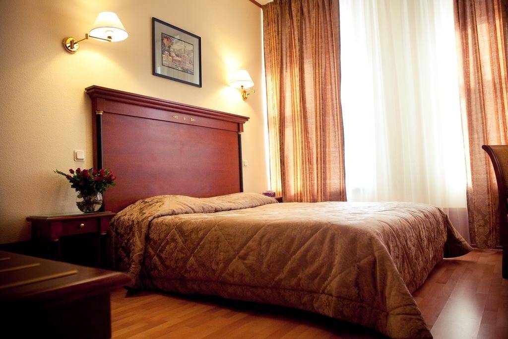 Фотографии номера Стандартный номер в Гостинице Кристофф Санкт-Петербург